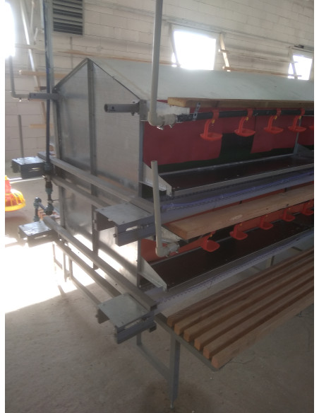 Автоматические гнезда для кур несушек или родительского