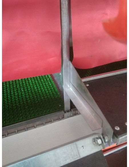 Автоматичні гнізда для курей-несучок чи батьківського поголів’я